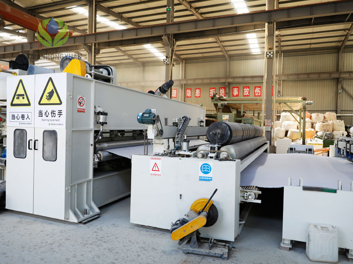 防水毯生產(chǎn)設備